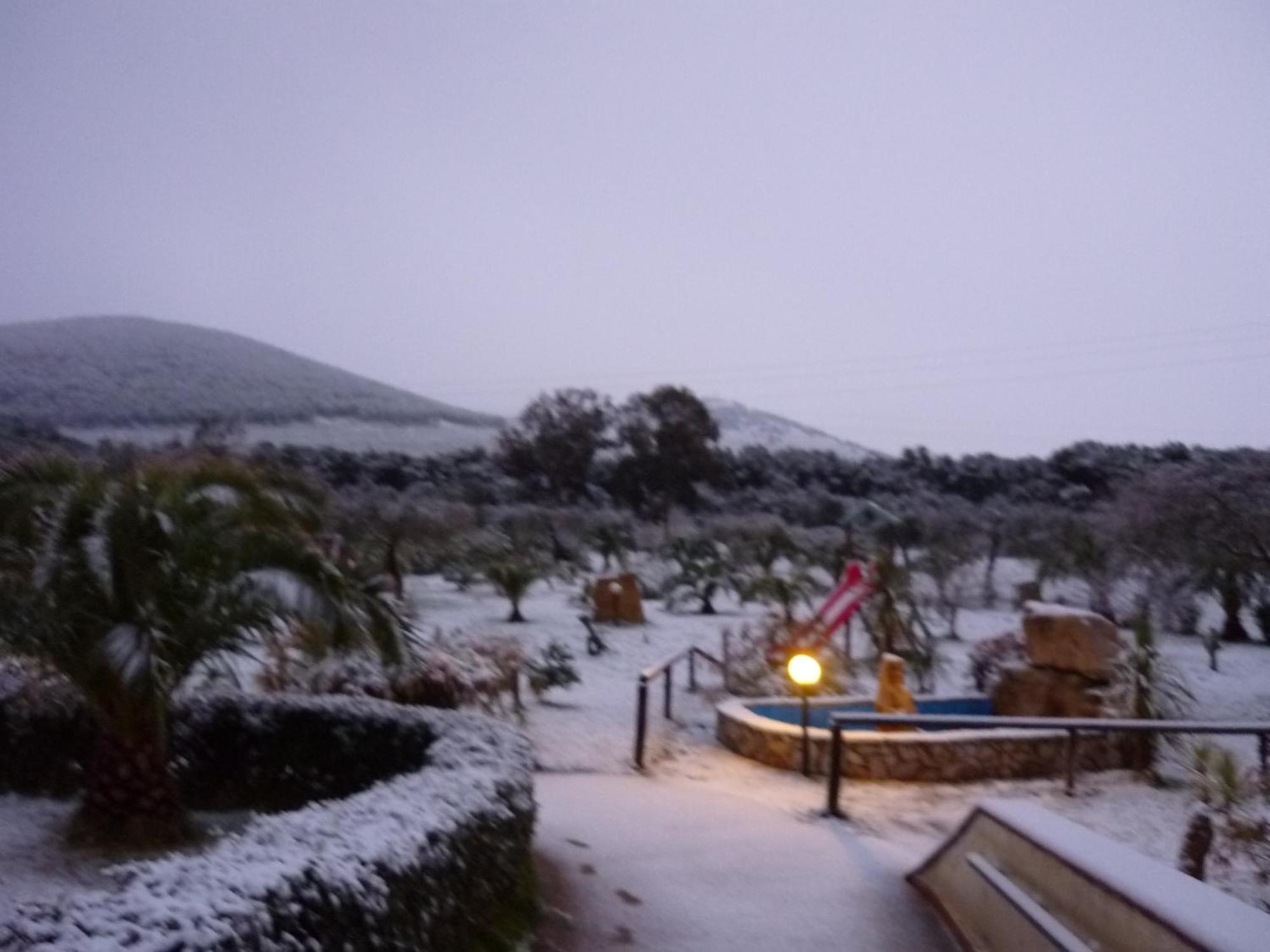 Agriturismo Isidoro Fertilia Kültér fotó